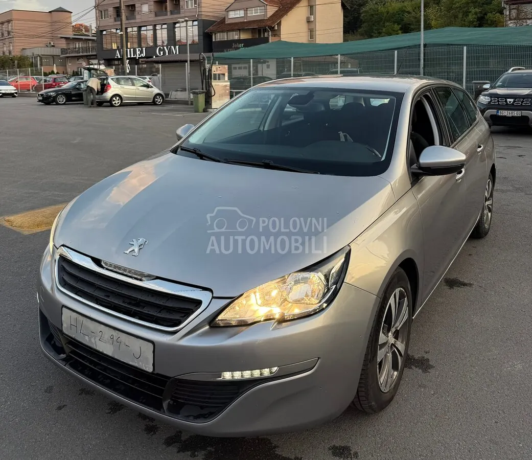 Peugeot 308 2015 photo 5