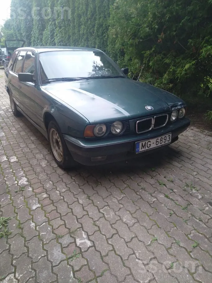 BMW 518