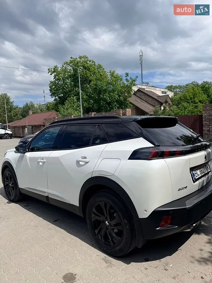 Peugeot 2008 2020 photo 5