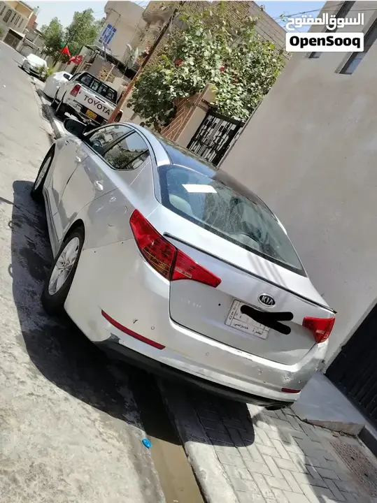 Kia K5 2011 photo 4