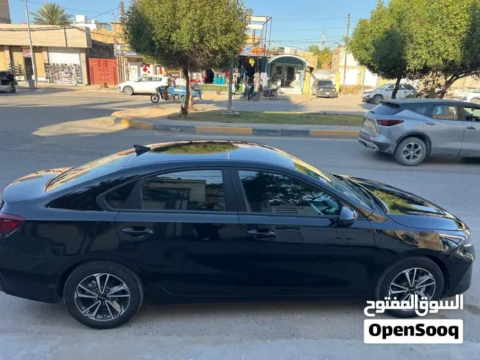 Kia Forte 2024 photo 2