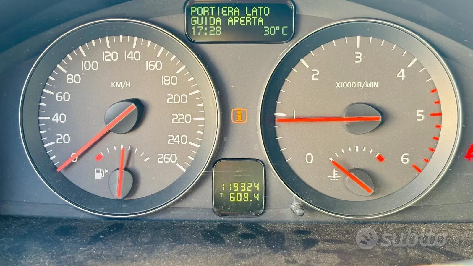 Volvo V50 2009 photo 5