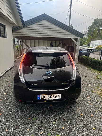 Nissan Leaf 2017 photo 4