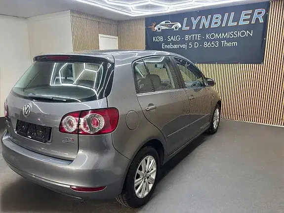 Volkswagen Golf Plus 2011 photo 3