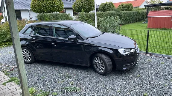 Audi A3 2015 photo 4