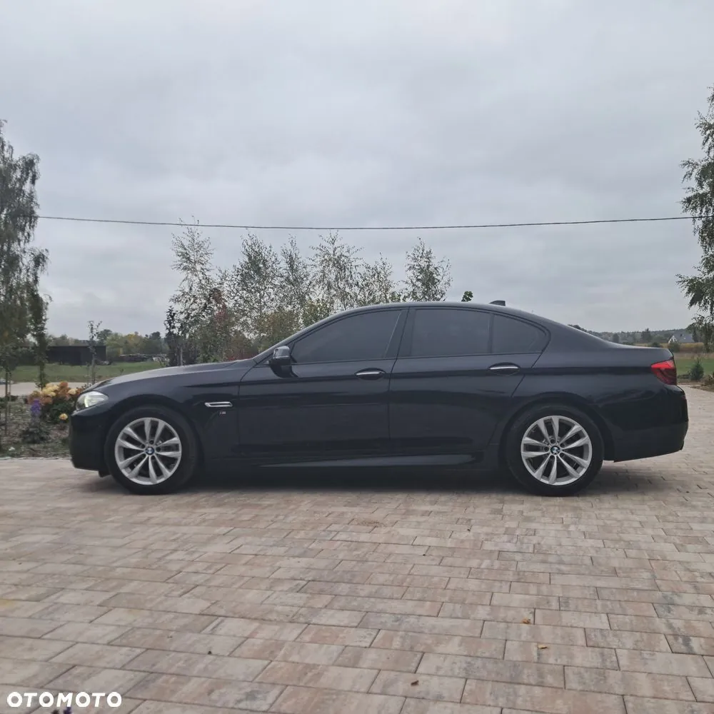 BMW 5 Series 2015 photo 4