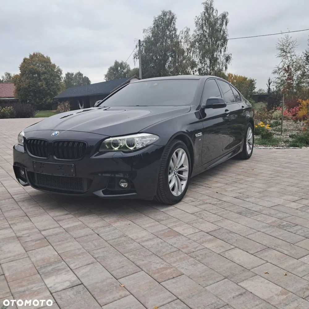 BMW 5 Series 2015 photo 2