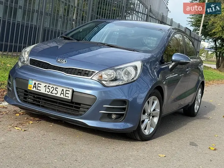 Kia Rio 2015 photo 3