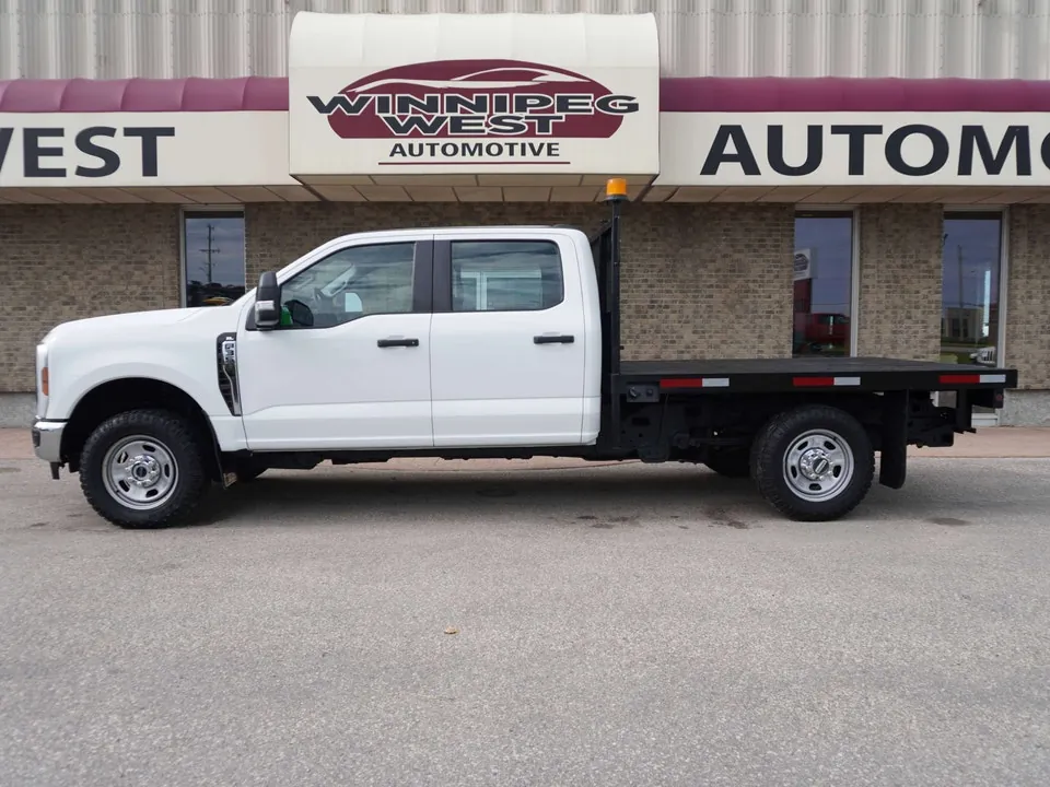 Ford F350 2024 photo 3