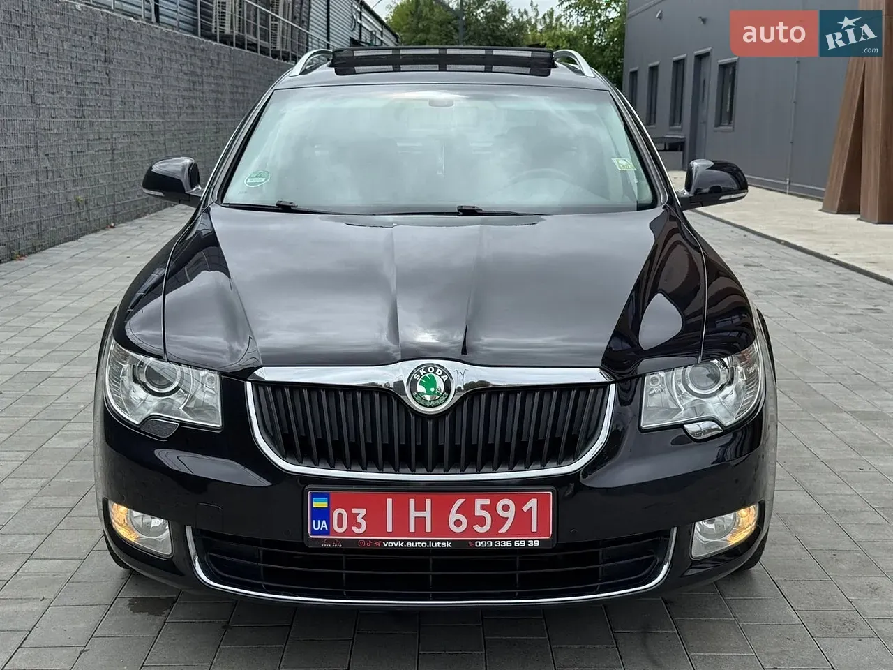 Skoda Superb 2013 photo 3