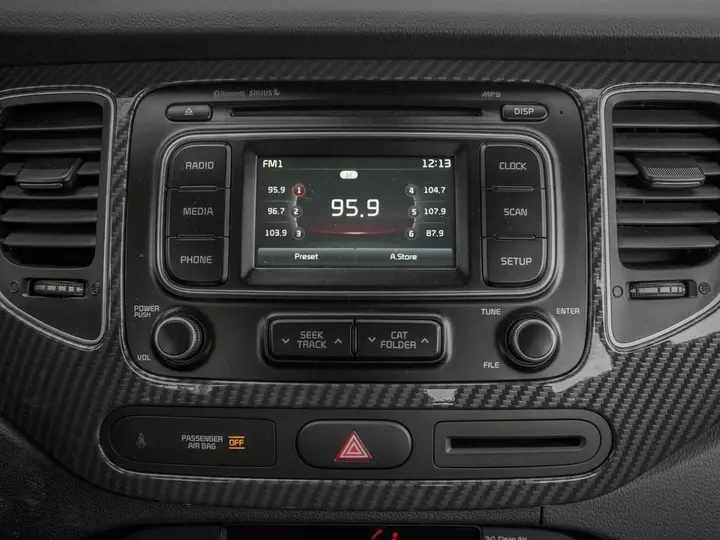 Kia Rondo 2017 photo 5