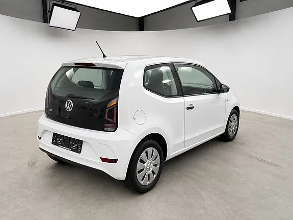 Volkswagen Up 2018 photo 3
