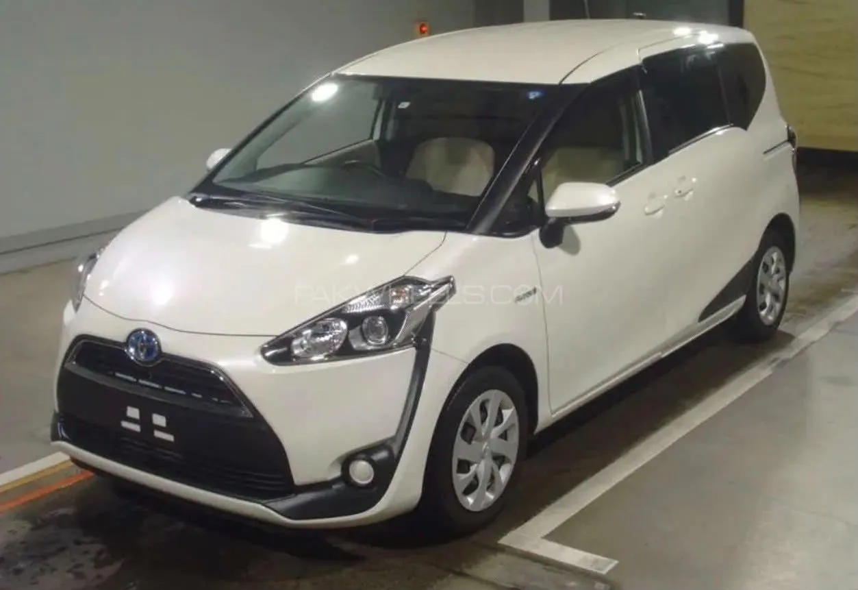 Toyota Sienta