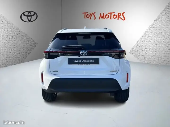 Toyota Yaris Cross 2025 photo 4