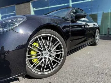 Porsche Panamera 2017 photo 2