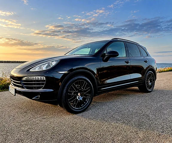 Porsche Cayenne 2013 photo 3