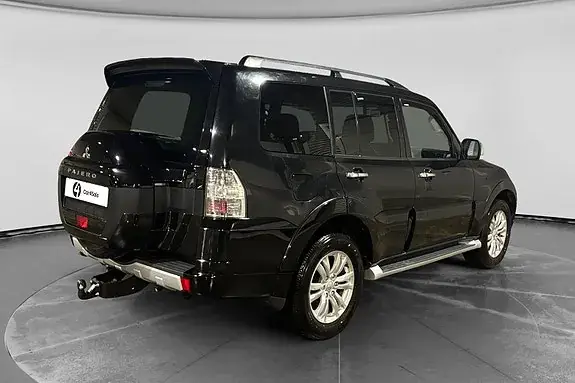 Mitsubishi Pajero 2015 photo 5