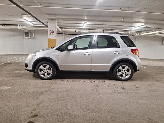 Suzuki Sx4 2011 photo 5