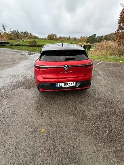 Renault Megane E-Tech 2026 photo 4