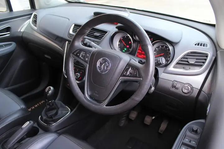 Vauxhall Mokka 2014 photo 2