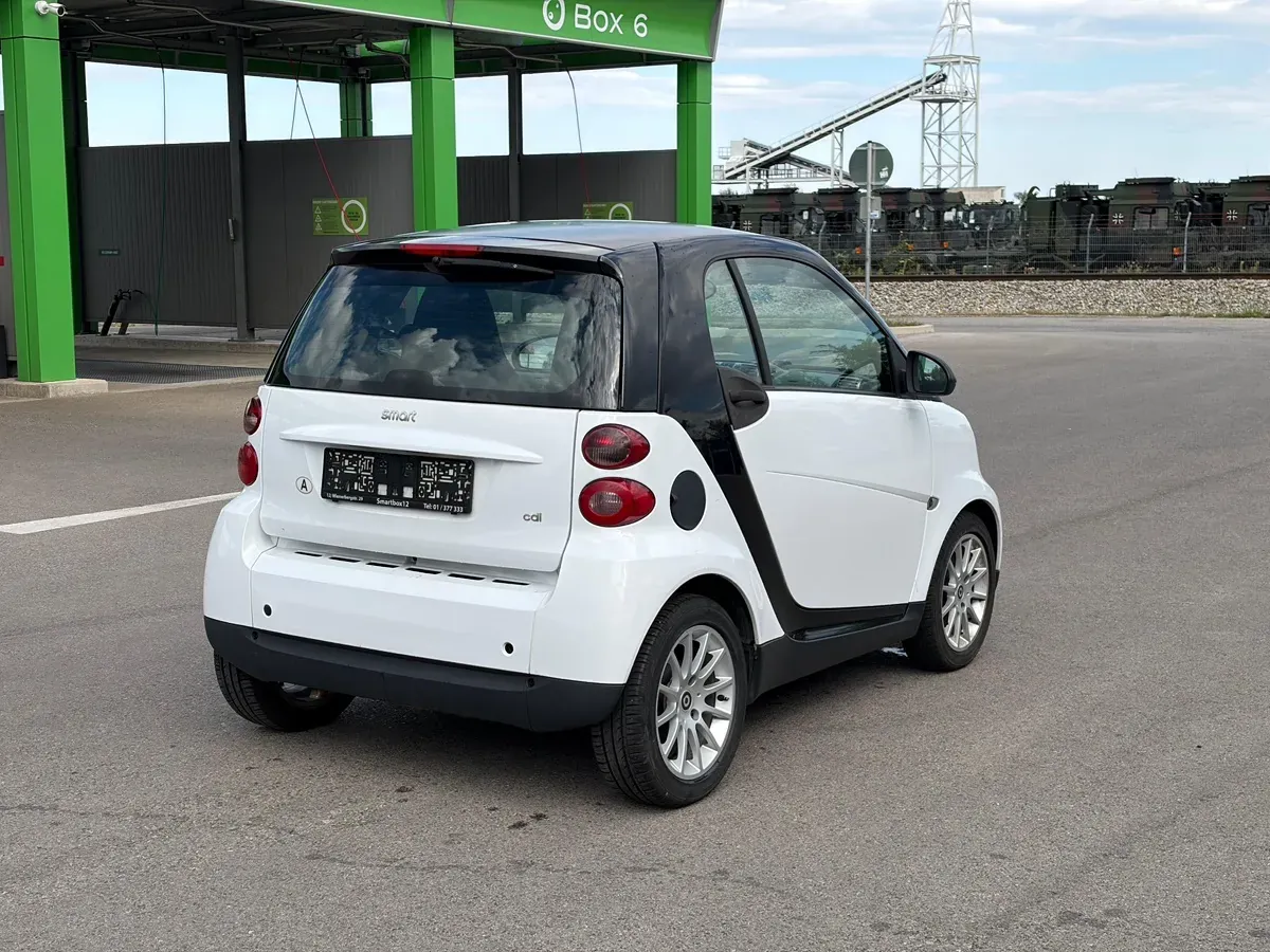 Smart Fortwo 2007 photo 3