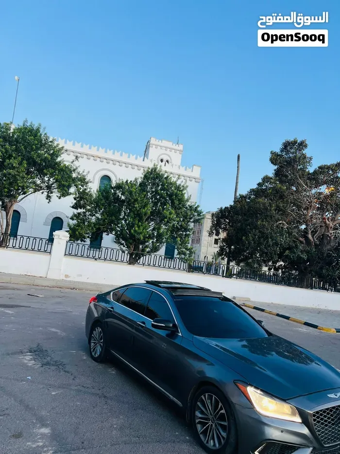 Genesis G80 2017 photo 3