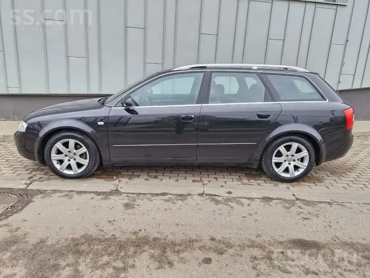 Audi A4 2004 photo 4