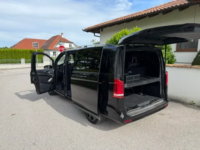 Mercedes-Benz V-Class 2021 photo 3