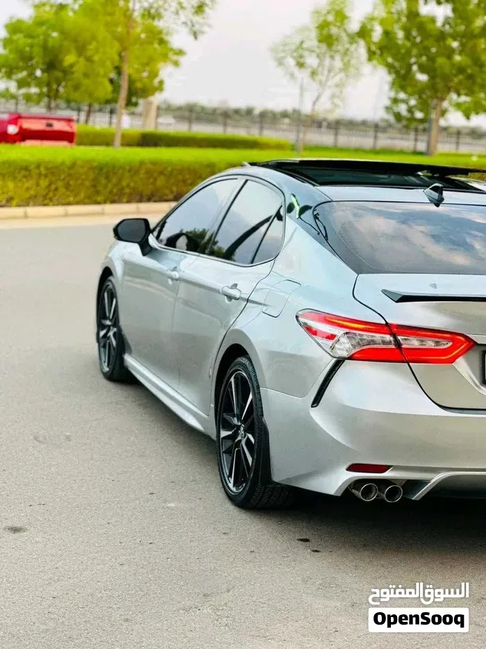 Toyota Camry 2020 photo 2