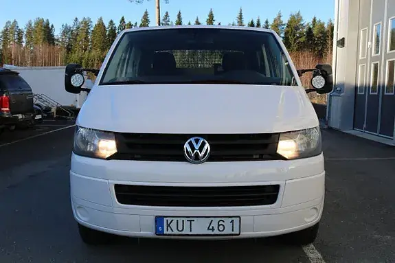 Volkswagen Transporter 2011 photo 2