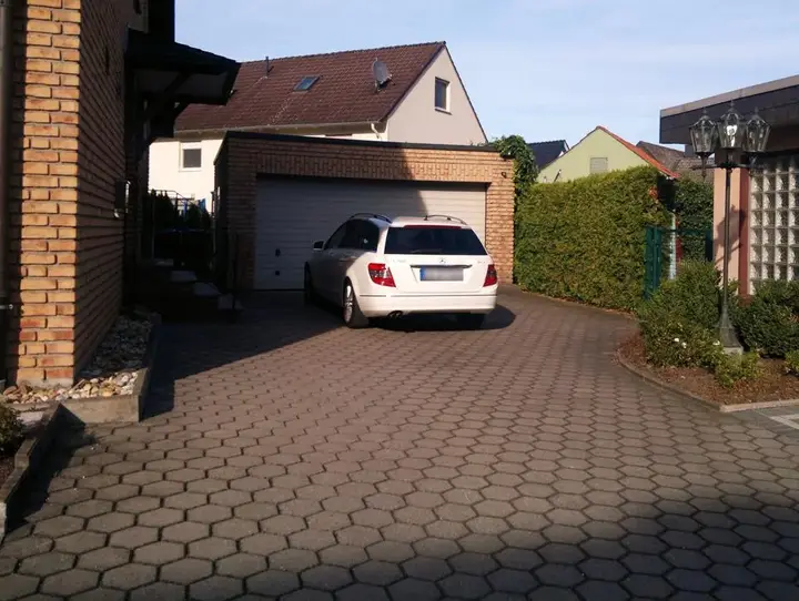 Mercedes-Benz C180