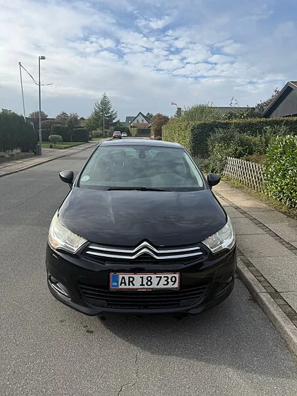 Citroen C4 2013 photo 3