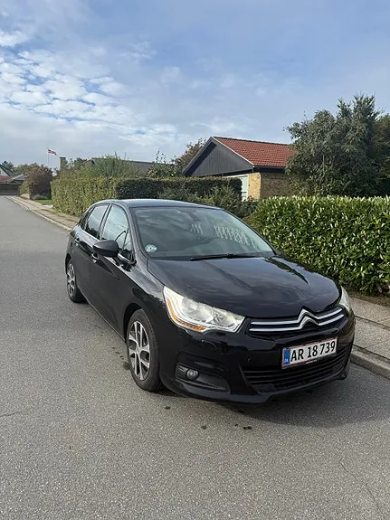 Citroen C4 2013 photo 2