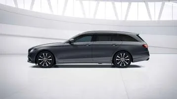 Mercedes-Benz E-Class 2019 photo 3