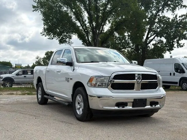 Ram 1500 Classic 2022 photo 2