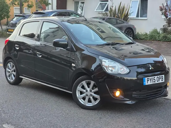 Mitsubishi Mirage 2015 photo 2