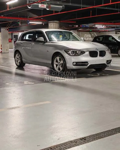 BMW 118 2012 photo 3