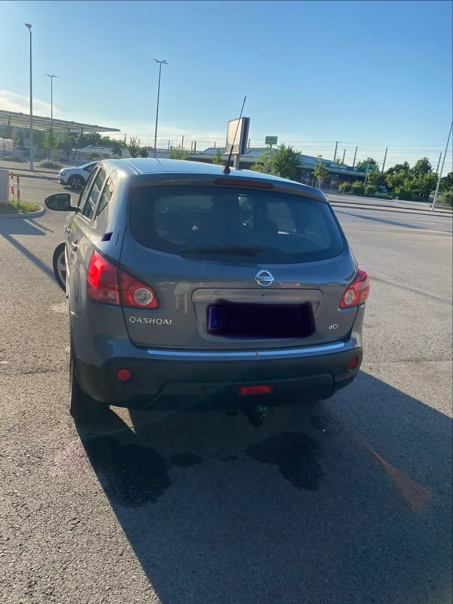 Nissan Qashqai 2008 photo 3