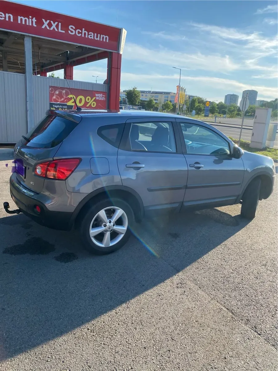 Nissan Qashqai 2008 photo 2