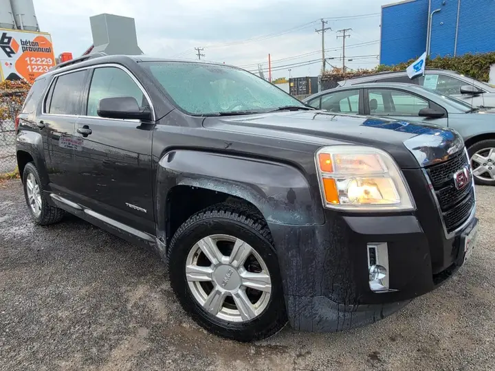 GMC Terrain 2015 photo 2