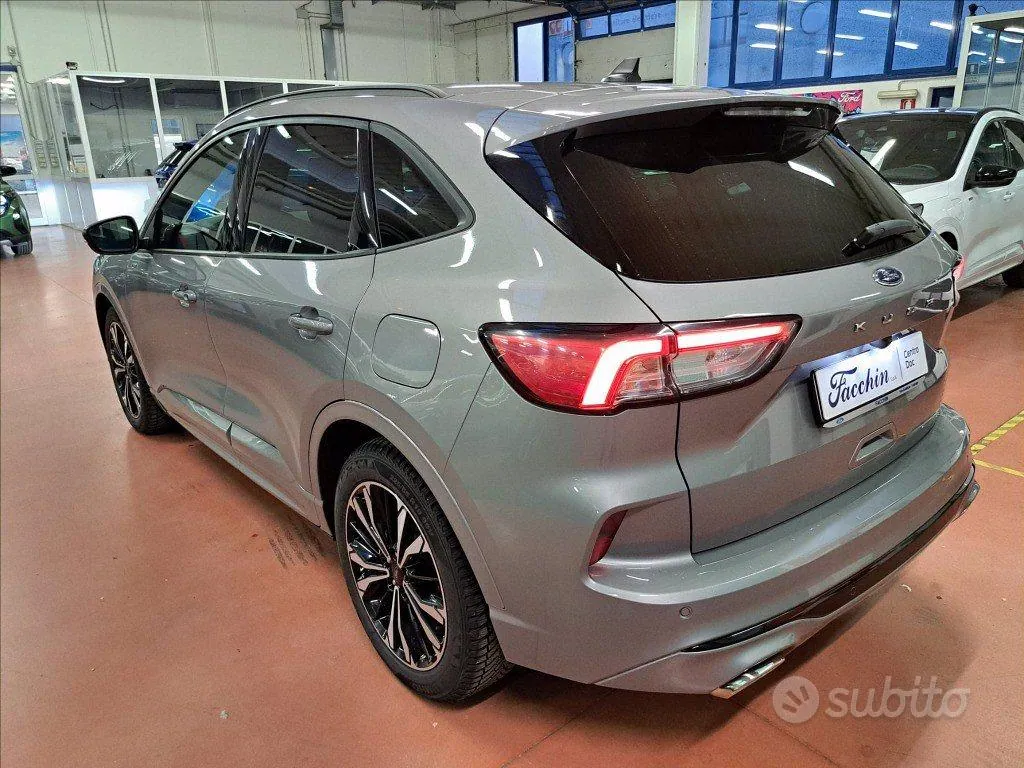 Ford Kuga 2023 photo 4