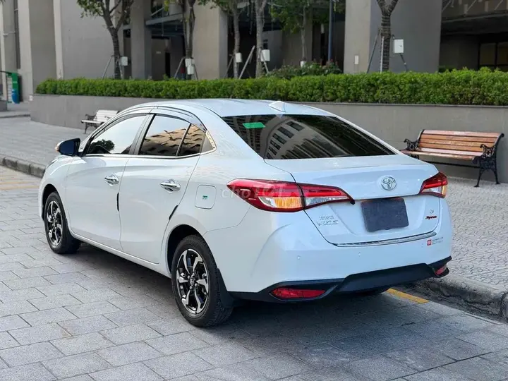 Toyota Vios 2025 photo 2