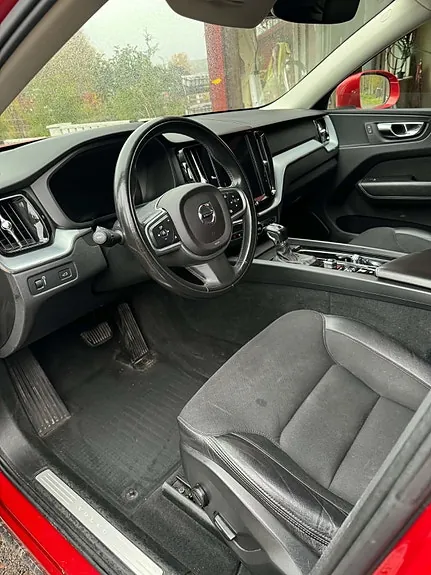 Volvo Xc60 2019 photo 5