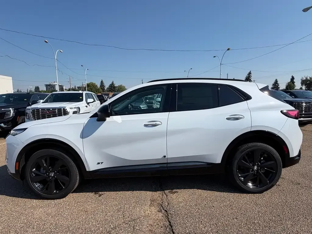 Buick Envision 2026 photo 3