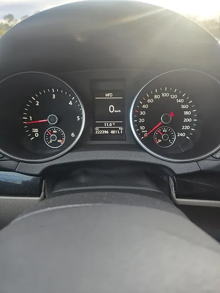 Volkswagen Golf Vi 2011 photo 4