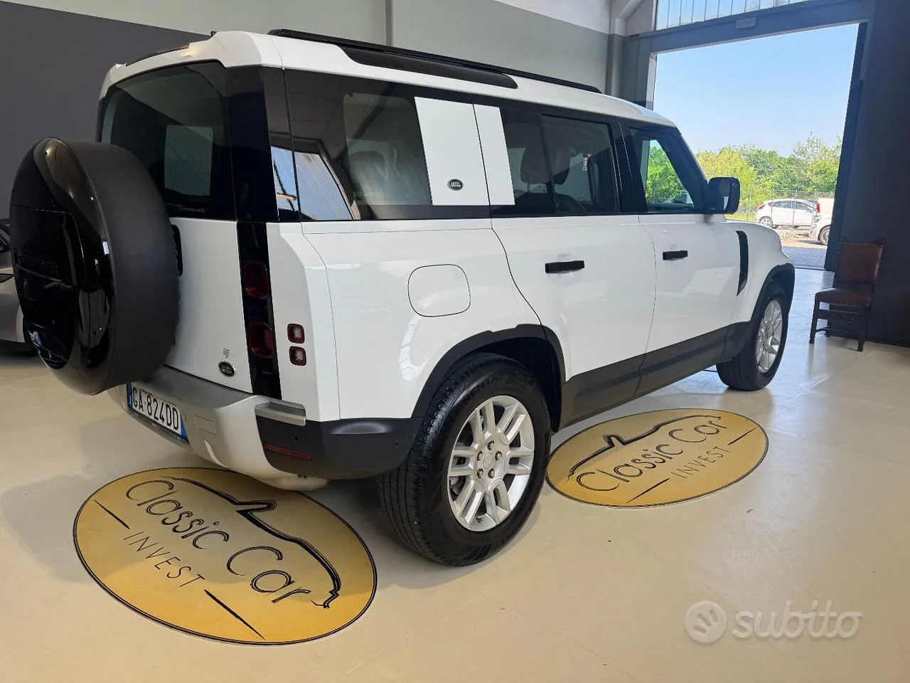 Land Rover Defender 2020 photo 5
