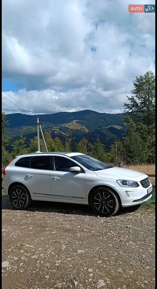 Volvo Xc60 2017 photo 2
