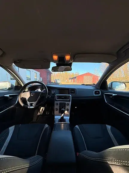 Volvo V60 2011 photo 5