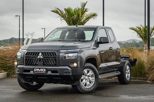 Mitsubishi Triton