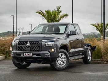 Mitsubishi Triton 2026 photo 2